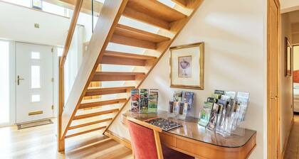 6 bedroom accommodation in Cinderford
