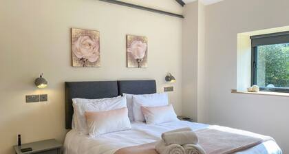 1 bedroom accommodation in Stockton Brook, near Leek