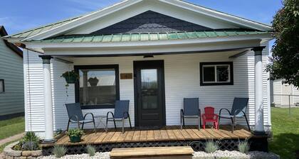 White Cottage Retreat