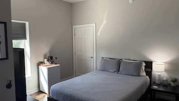 1 bedroom, iron/ironing board, travel crib, WiFi