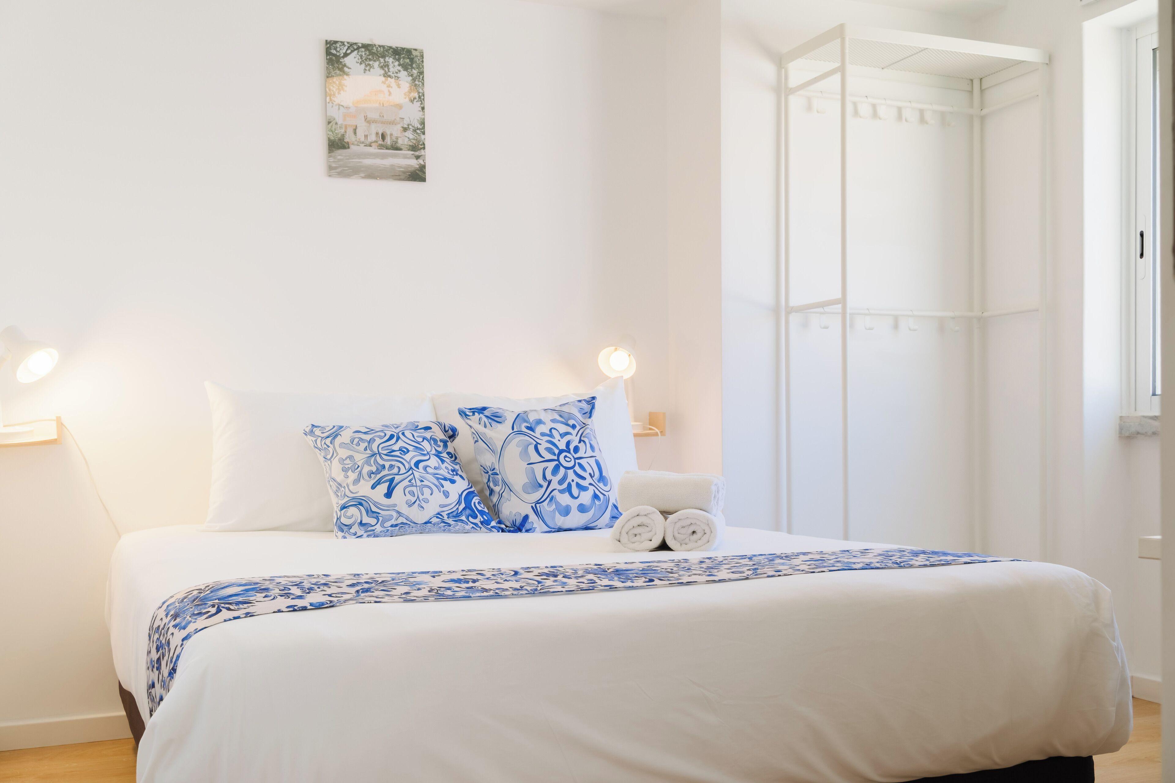 Chambre Quadruple Familiale, 1 chambre, non-fumeurs, salle de bains privée | Literie de qualité supérieure, matelas Select Comfort, bureau