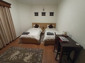 2 bedrooms, iron/ironing board, WiFi - Peace Home Apartment at Swayambhu. Near Monasteries. Can walk to Thamel 2.5km (Dallu Aawas)