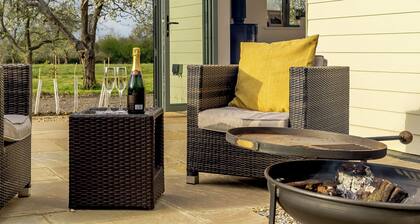 1 bedroom accommodation in Ongar