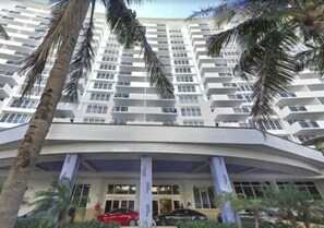 Guests can enjoy balconies with outdoor space at this high-rise hotel.