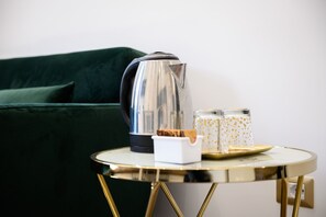 Coffee and/or coffee maker - Villa In Bed Green Suite (Campania)