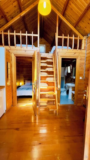 Bungalow | 2 bedrooms, desk, WiFi (free), individually decorated - Yelkovan Zeytin Evi (Marmara)