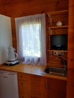 Bungalow | Cocina privada | Trona infantil
