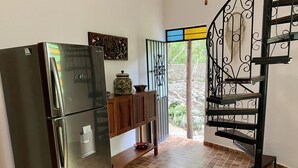 Mini fridge - La Casa Redonda Tulum - Coba (Francisco Uh May)