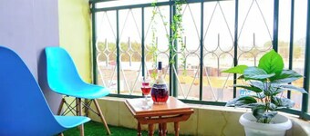 Vickrose empire home stay