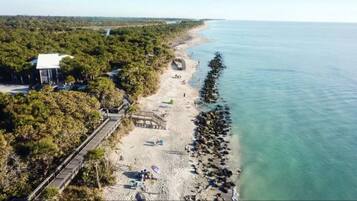 Playa en los alrededores