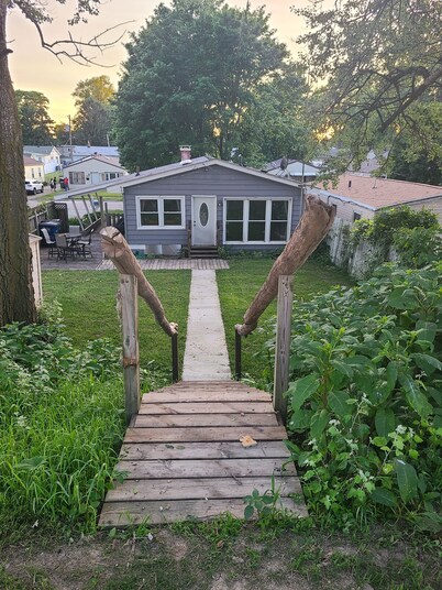 Cheerful House on Lake Erie