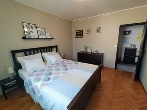 3 camere, ferro/asse da stiro, culla da viaggio, Wi-Fi gratuito