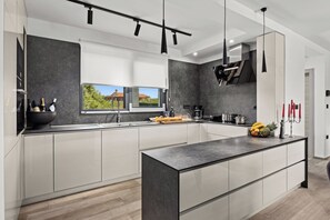 Fridge, microwave, oven, stovetop