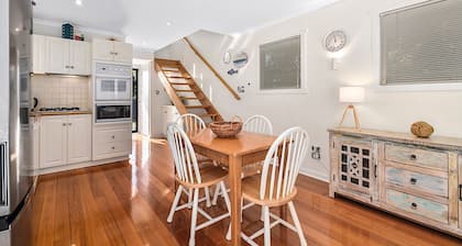 Flood Tide Cottage One