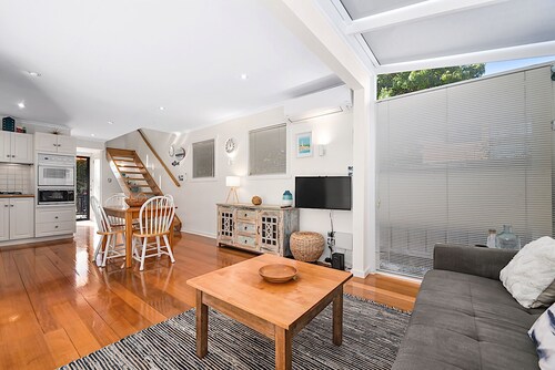 Flood Tide Cottage One