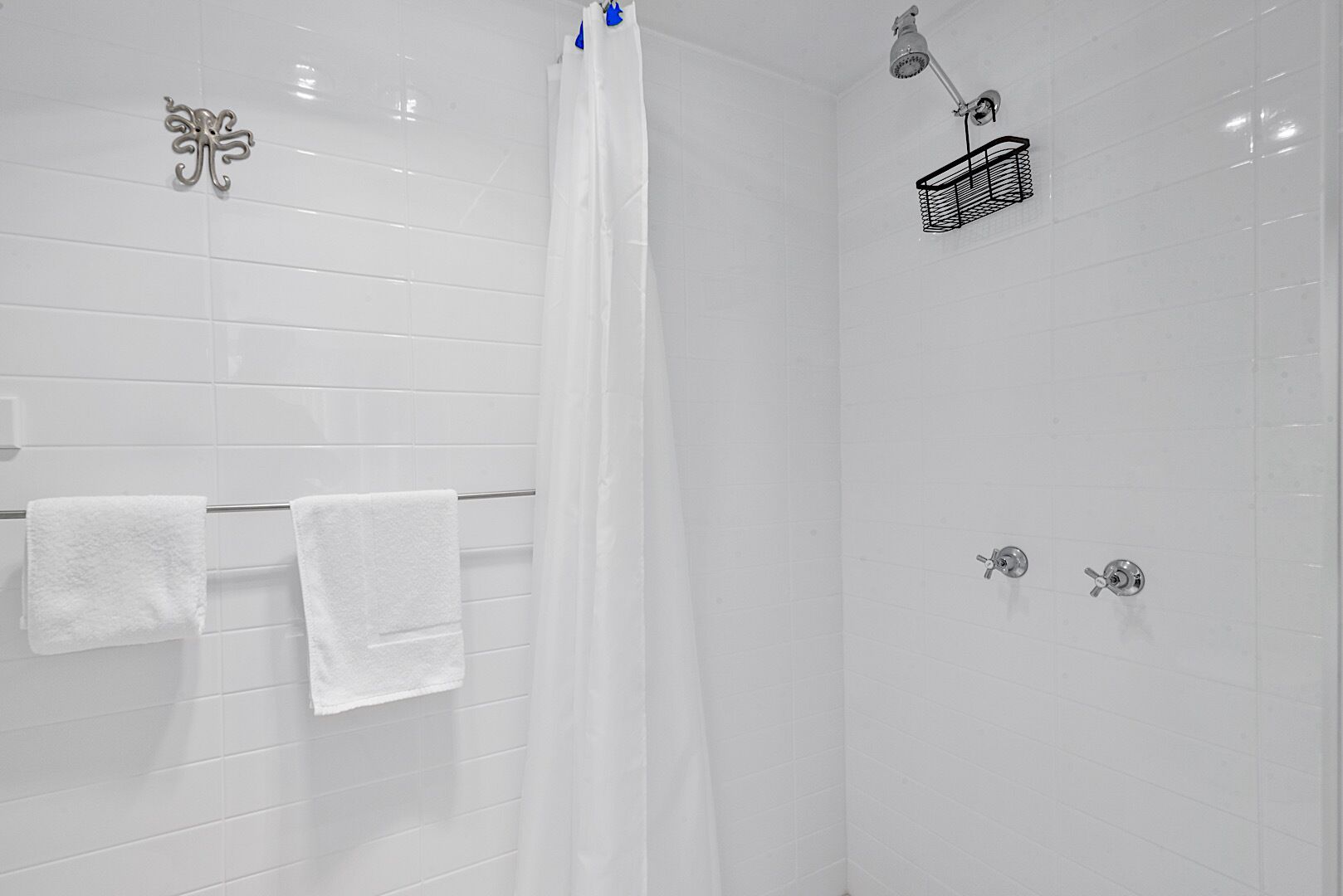 Flood Tide Cottage Two — image 9