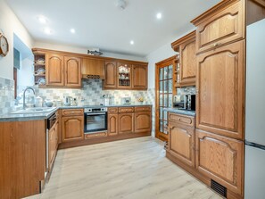 Dishwasher, highchair