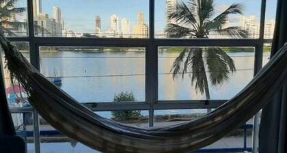 L2 Apartamento en Cartagena Cerca al Mar