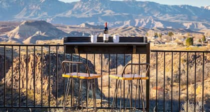 Shocking View Stacker #9 at The Dwellings