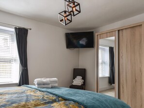 2 bedrooms, free WiFi, bed sheets - 2 bedroom accommodation in Glossop (Glossop)