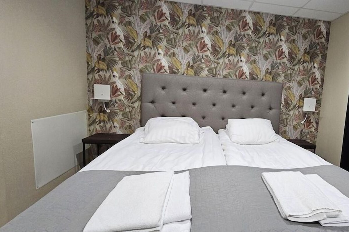 Desk, free WiFi, bed sheets