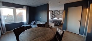 Standard Studio Suite, 1 King Bed with Sofa bed - Hotell Solstickan Mellbystrand (Mellbystrand)