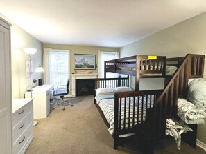 3 Schlafzimmer, Bügeleisen/Bügelbrett, kostenloses WLAN, Bettwäsche