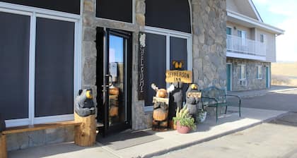 Jefferson Inn