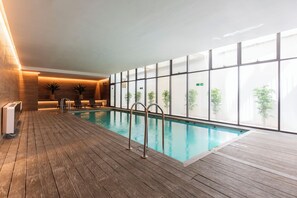 Innenpool, Außenpool