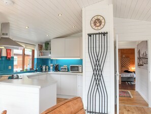 Dishwasher - Astbury Falls Luxury Retreat (Bridgnorth and Ironbridge)