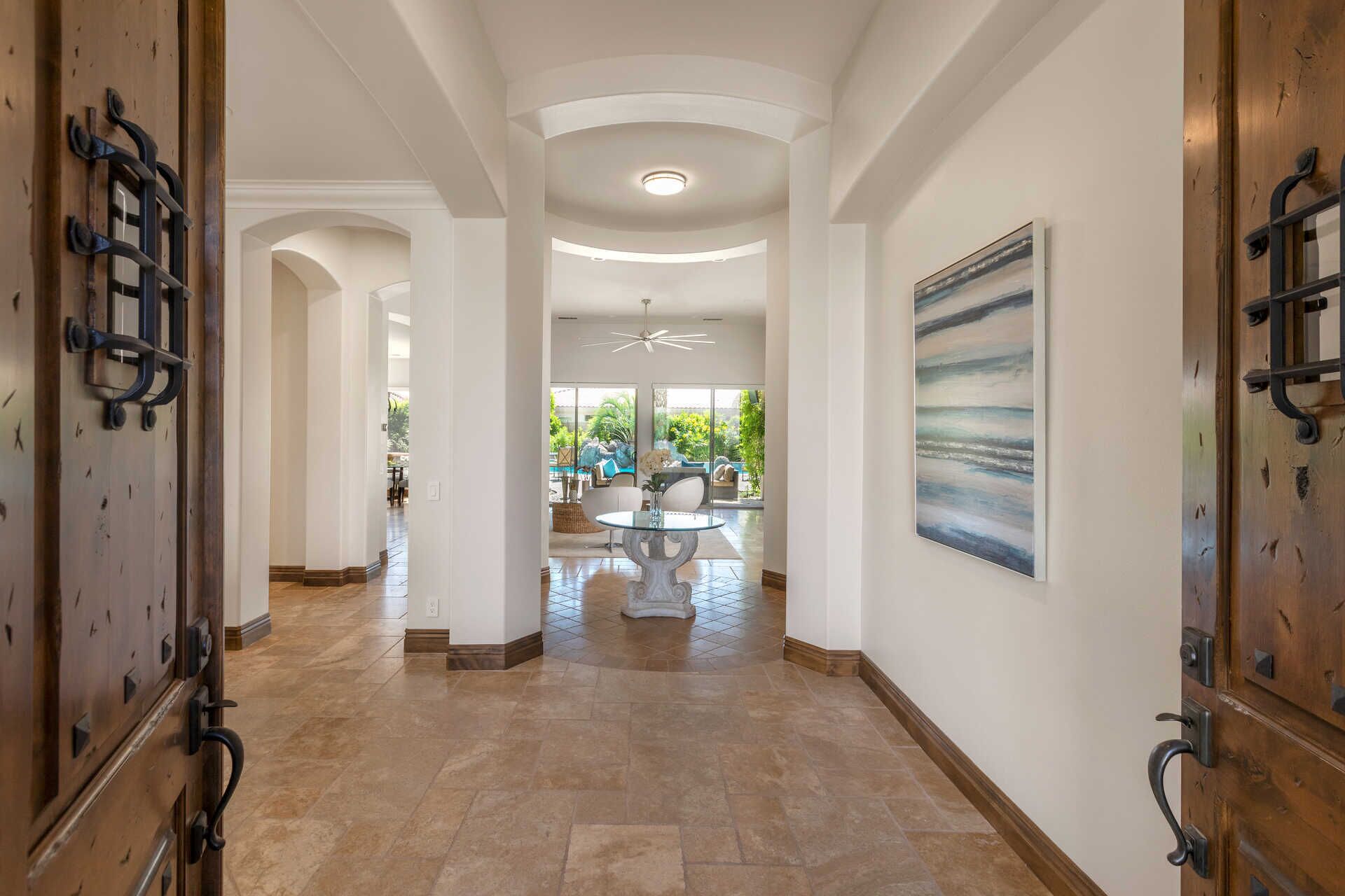 Entertainers home-2 Miles from Coachella Festival