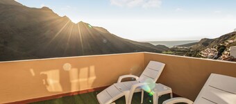 Solarium Agaete Valley Retreat 3-BR nfmv