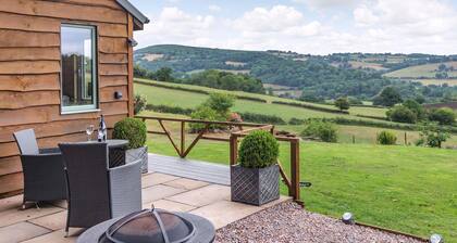 Beautiful Lodge with outstanding views of the rolling countryside.