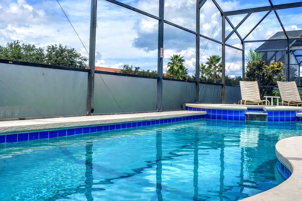 Udendørs pool, opvarmet pool