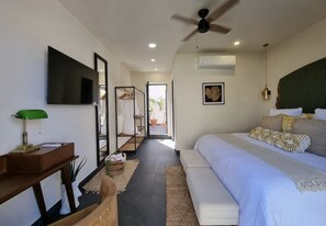 设计开间套房 | 高档床上用品、羽绒被、特色装修、特色家居