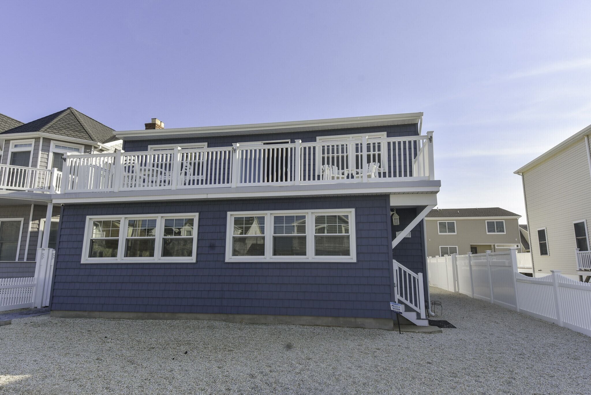 5 Houses to the Beach! Lavallette Beach Block Home
