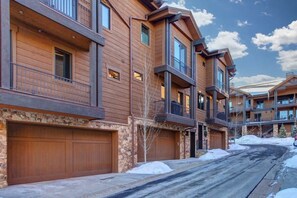Exterior - Abode at Juniper Landing, hot tub, pool, walk to Frostwood gondola (Park City)