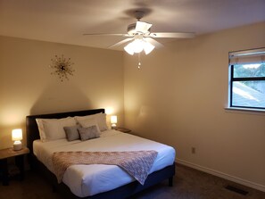 4 dormitorios, escritorio, tabla de planchar con plancha y wifi gratis