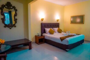 디럭스 더블룸 | 책상, 무료 WiFi, 침대 시트