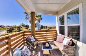 Property grounds - Upscale retreat--  Minutes to beach- Hot tub- Pool (Port Aransas)