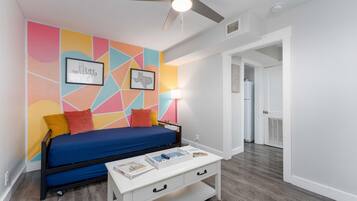 1 bedroom, desk, iron/ironing board, free WiFi