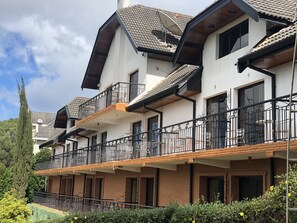 Exterior - Constellation Lodge (Campos do Jordão)