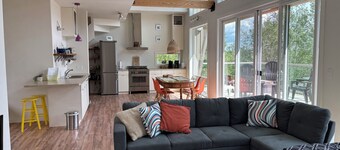 Modern family-sized chalet at private lake