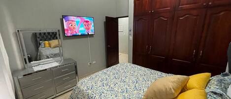 3 bedrooms, WiFi