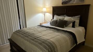 5 chambres, fer et planche Ă repasser, Wi-Fi gratuit, draps fournis