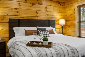 5 chambres, fer et planche à repasser, Wi-Fi gratuit, draps fournis