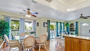 Appartement (1335 Santos Rd-Upstairs Unit) | Exterieur