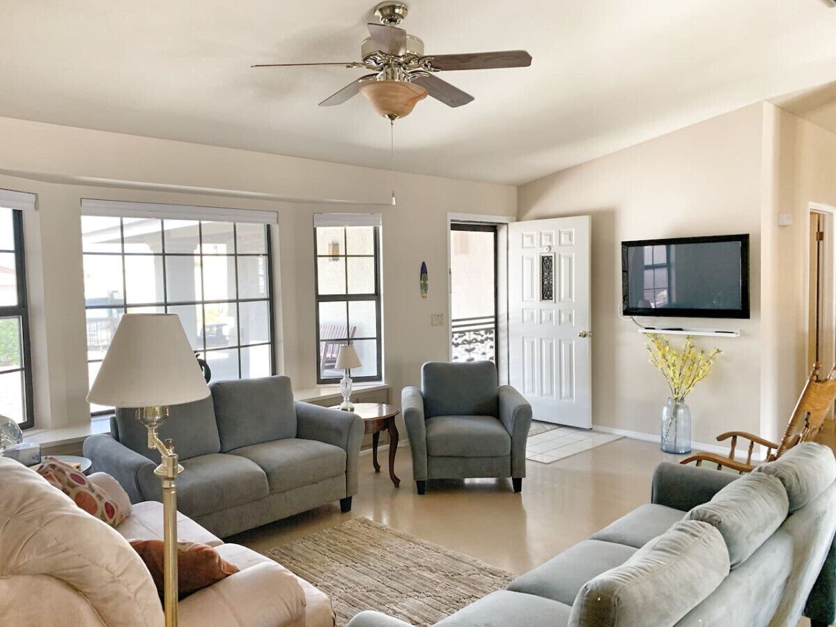 Smart TV, offices, printers