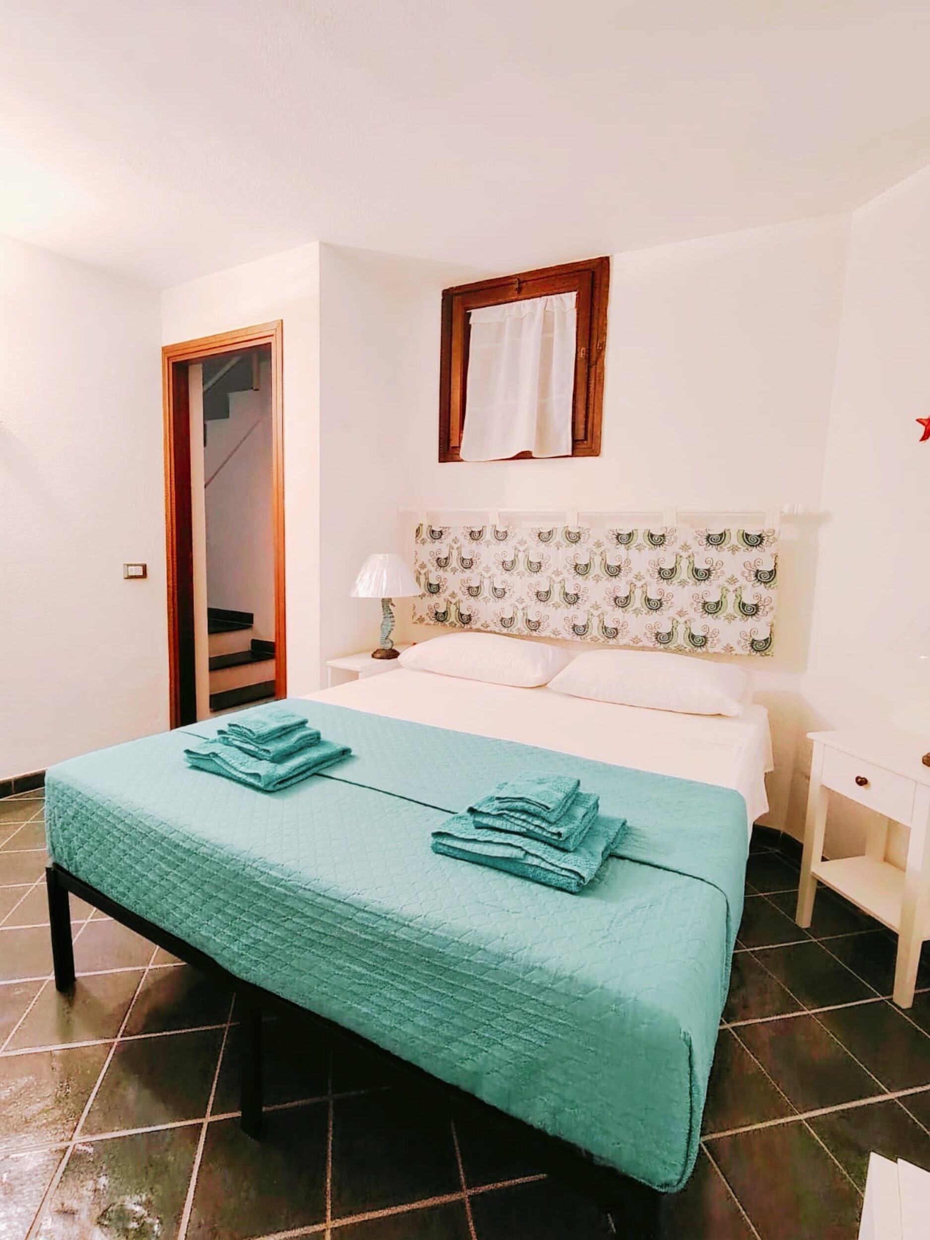4 camere, Wi-Fi gratuito