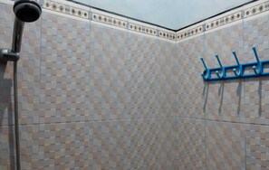 Standard Double Room | Bathroom - Balkondes Griya Perpil (Borobudur)